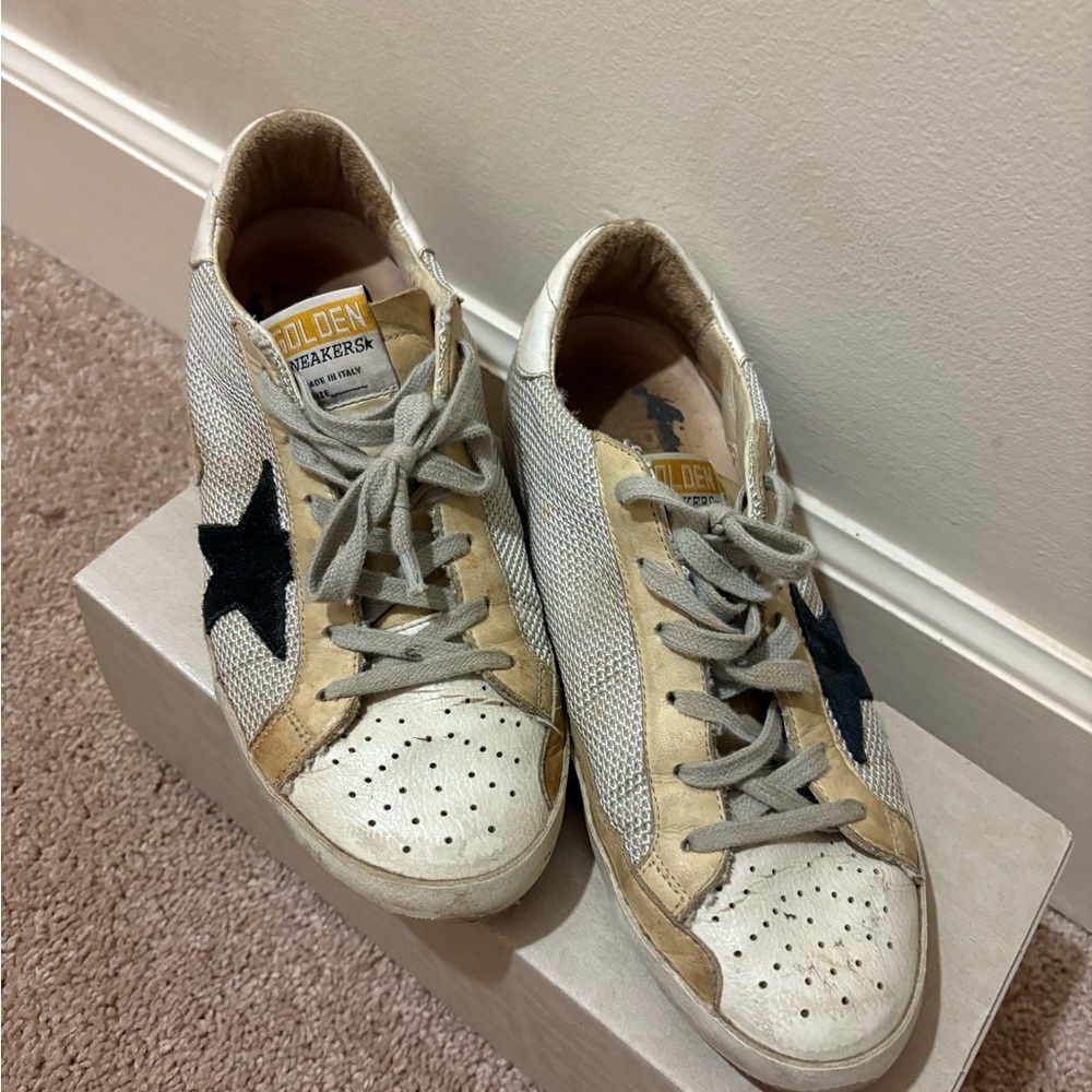 Golden Goose Sneakers with Black Star and Beige Accents